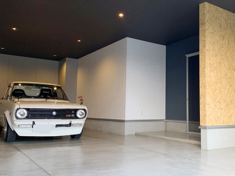 ガレージハウス内で洗車もOK