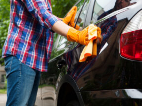 冬の車いじりはつらいよ！ガレージハウスがあれば冬場の車メンテナンスもラクラク！